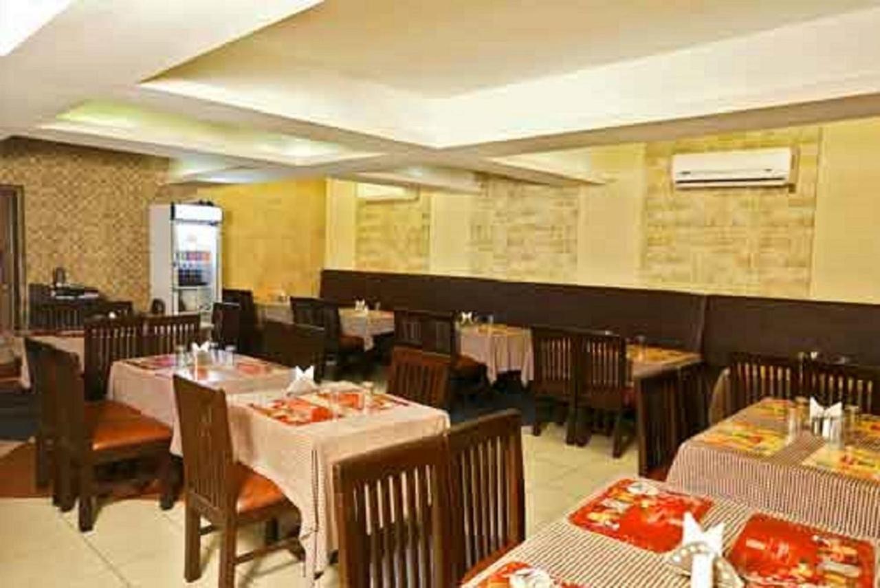 Oyo 14933 Rpr Residency Hotel Chennai Eksteriør billede