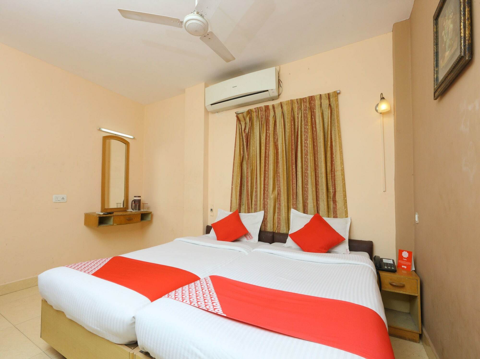 Oyo 14933 Rpr Residency Hotel Chennai Eksteriør billede